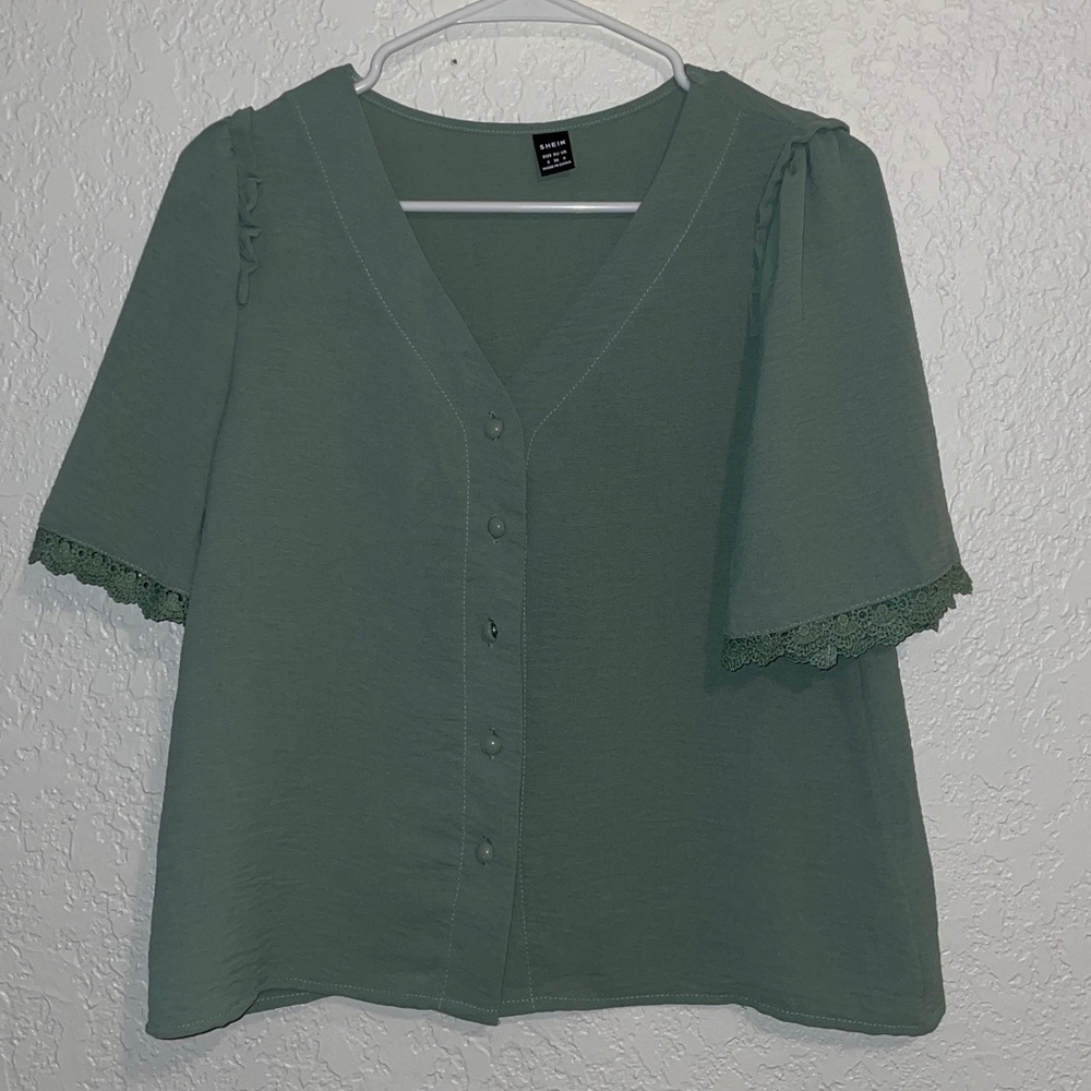 SHEIN Dusty Green Casual Top